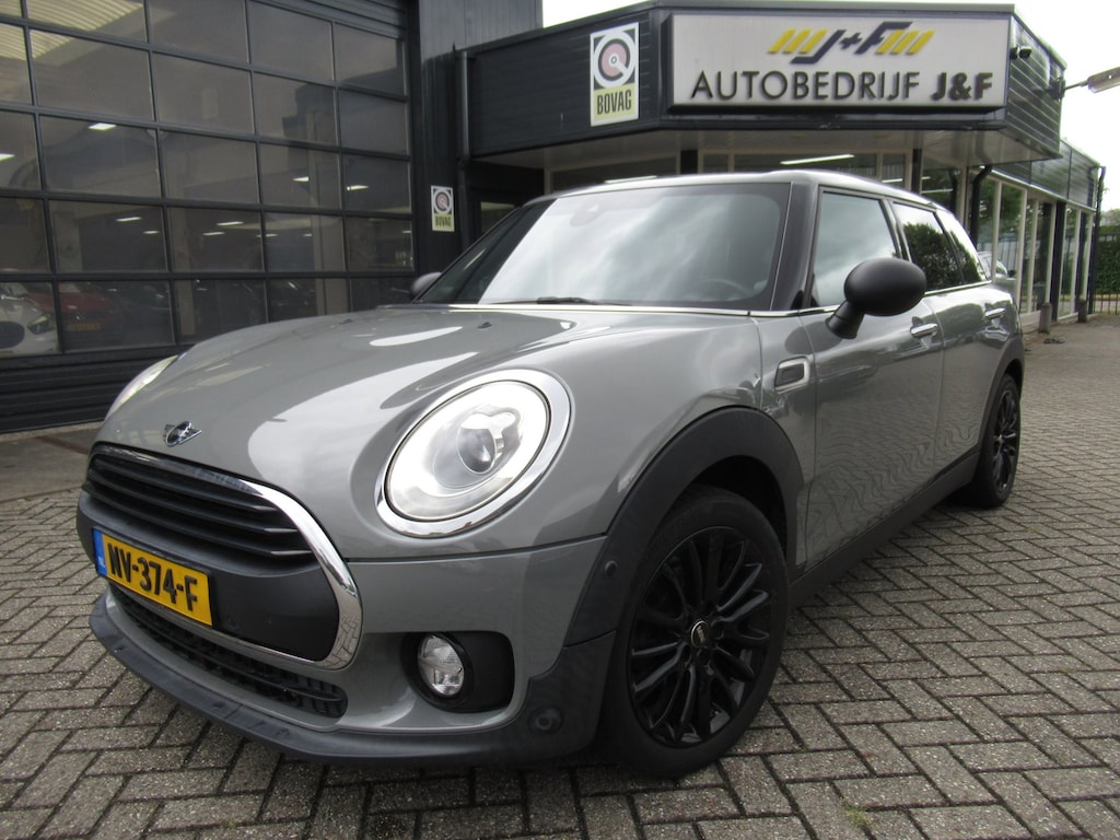 MINI Clubman 1.5 One Salt Serious Business / NAV / PDC 2x / Bleutooth