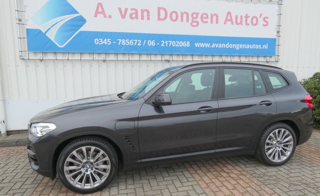 BMW X3 XDRIVE30E HIGH EXECUTIVE,ACC,Memory,360.Head UP