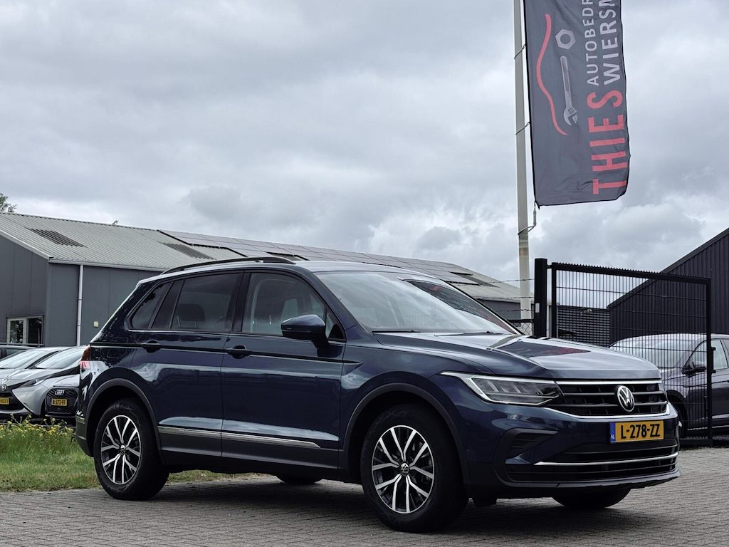 Volkswagen Tiguan 1.5 TSI Life Business acc camera keyless