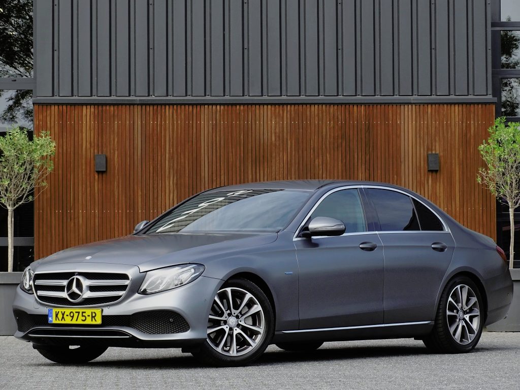Mercedes-Benz E-klasse 350 e 286PK / AMG Pakket / *NAP*