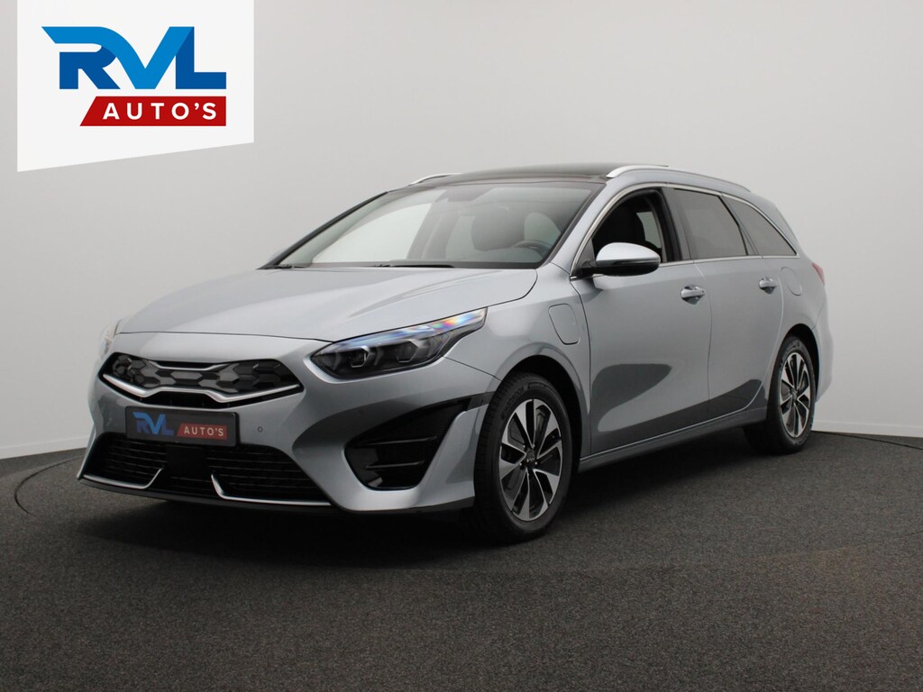 Kia Ceed Sportswagon 1.6 GDI PHEV DynamicPlusLine | Pano/Dak | Trekhaak | Adapt.Cruise/Control | Camera | Stoel/Stuur Verwarming