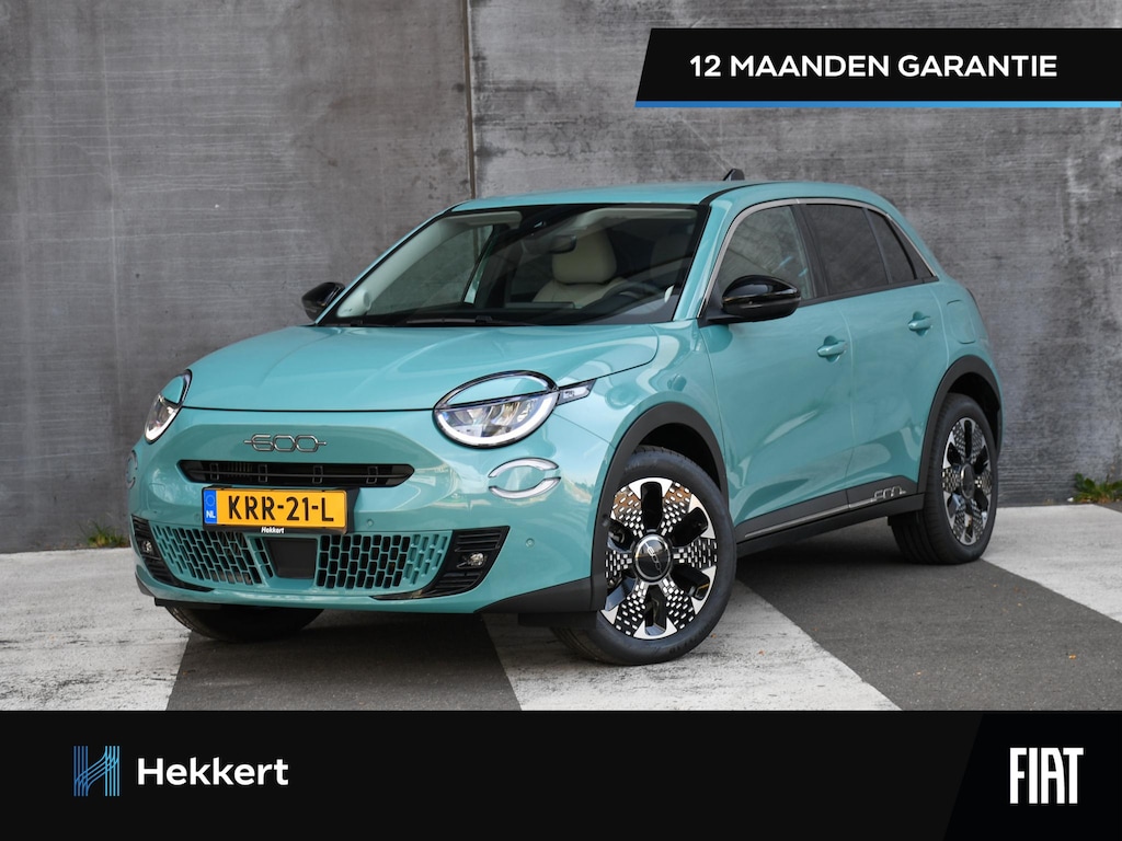 Fiat 600 La Prima 1.2 Hybrid 110pk Automaat CAMERA | DODE HOEK | 18''LM | STOELVERW. | NAVI | ADAPT. CC