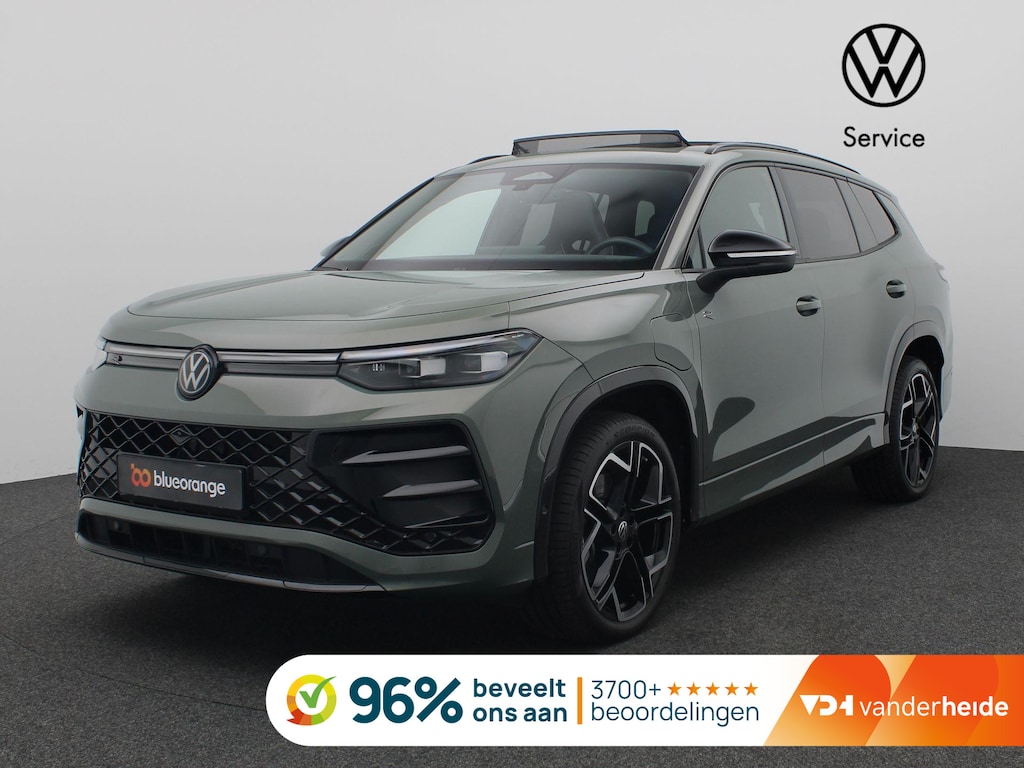 Volkswagen Tayron 1.5 eHybrid R-Line Edition 272PK DSG SOH 100%, Panoramadak, Trekhaak, Head-Up Display, Black Style, 20" LM Velgen, 360gr. Camera, Harman Kardon Audio, Side Assist