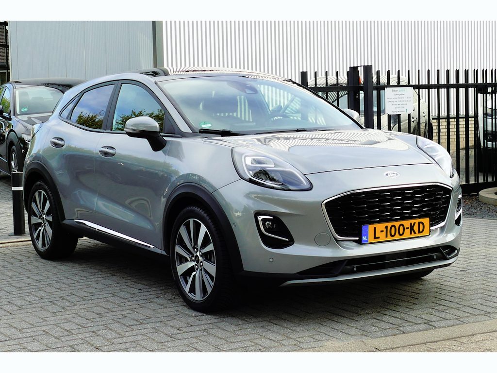 Ford Puma 1.0 EcoBoost Hybrid Titanium X. Panodak, Adap Cruise, B&O, Haak 1100kg, Stoel&StuurVerw, 18"LMV