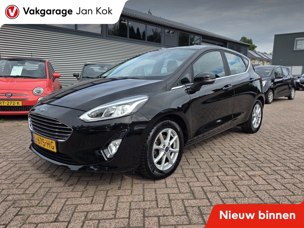 Ford Fiesta 1.0 EcoB. Titanium, keyless, navi, parkeersensoren,