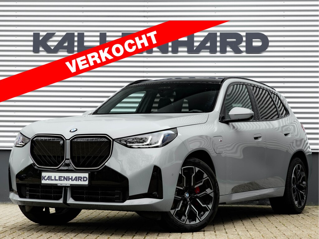 BMW X3 30e xDrive - M-Sport Pro - Pano - Trekhaak - Driving Ass Prof - Adaptief onderstel