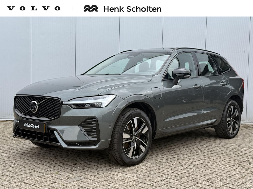 Volvo XC60 2.0 T6 Plug-in hybrid AWD Plus Dark | Panoramadak | Harman Kardon audio | Trekhaak semi elektrisch inklapbaar | Head-up Display | 19 inch lichtmetalen velgen met all-season banden | Nordico bekleding | Elektrisch verstelbare voorstoelen | Stoel- & stuurwielverwarming
