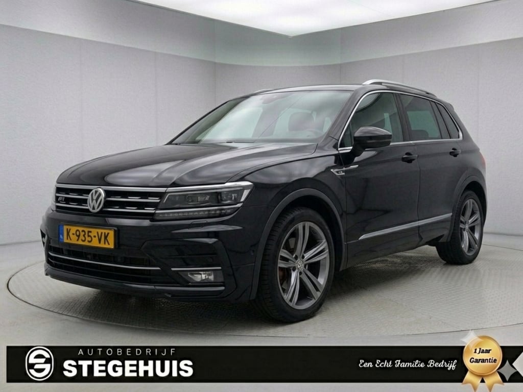 Volkswagen Tiguan 1.5 TSI ACT HIGHLINE BUSINESS R-LINE / ACC / TREKHAAK / LED