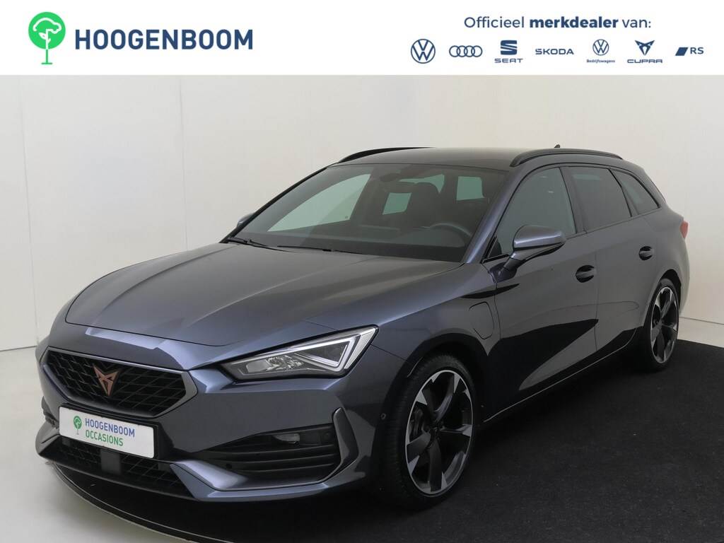 CUPRA Leon Sportstourer 1.4 e-Hybrid Business | SoH 100% | Achteruitrijcamera | Adaptieve demping | Keyless | Adaptieve cruise control | Lane assist | Stuurwielverwarming | Navigatie |