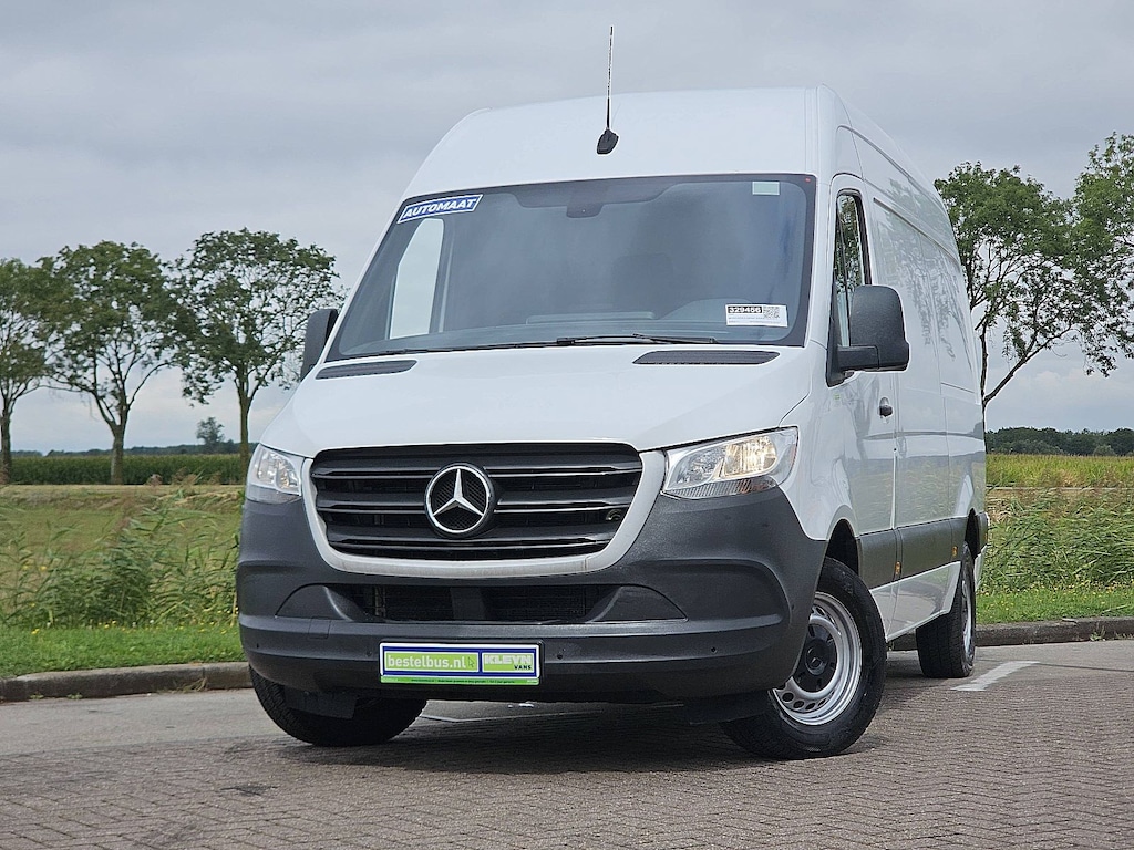 Mercedes-Benz Sprinter 317 L2H2 RWD Automaat Airco Mbux Apple Carplay Camera Cruise Control 3 Zits Euro6 170 PK!