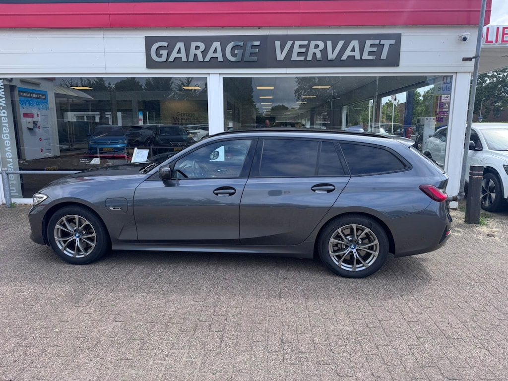 BMW 3-Serie Touring 320e Business Edition Plus