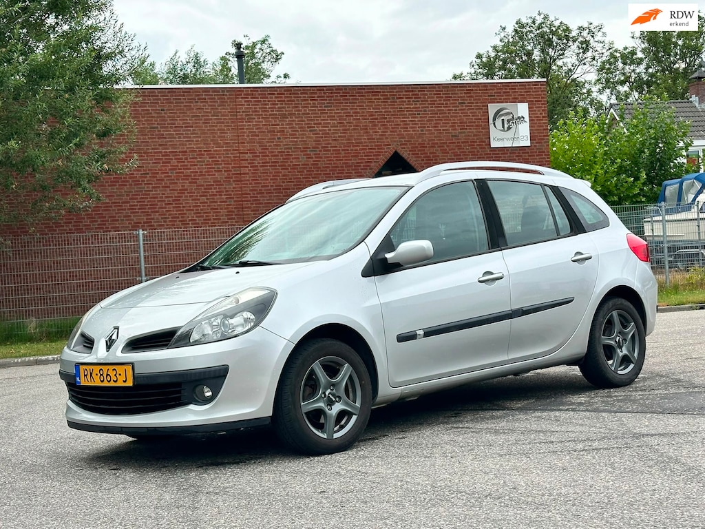Renault Clio Estate 1.2 TCE Corporate Cruise*Airco*Trekhaak*LM velgen*Dealer onderhouden*