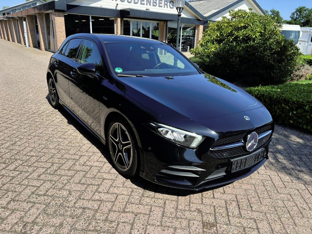Mercedes-Benz A-klasse A 180 AMG, Night, Sfeer, Widescreen, DAB