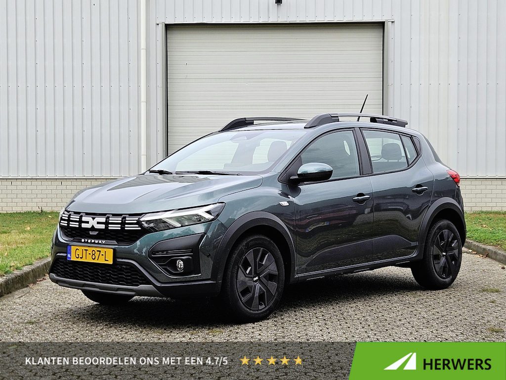 Dacia Sandero Stepway 1.0 110PK Expression / 1e Eigenaar / Dealer Onderhouden / Achteruitrijcamera / Climate Control / Apple Carplay & Android Auto / Cruise Control / Dode Hoek Detectie /