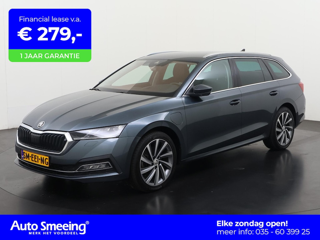 Skoda Octavia Combi 1.4 TSI iV PHEV Style | Head Up | Camera | Zondag Open!