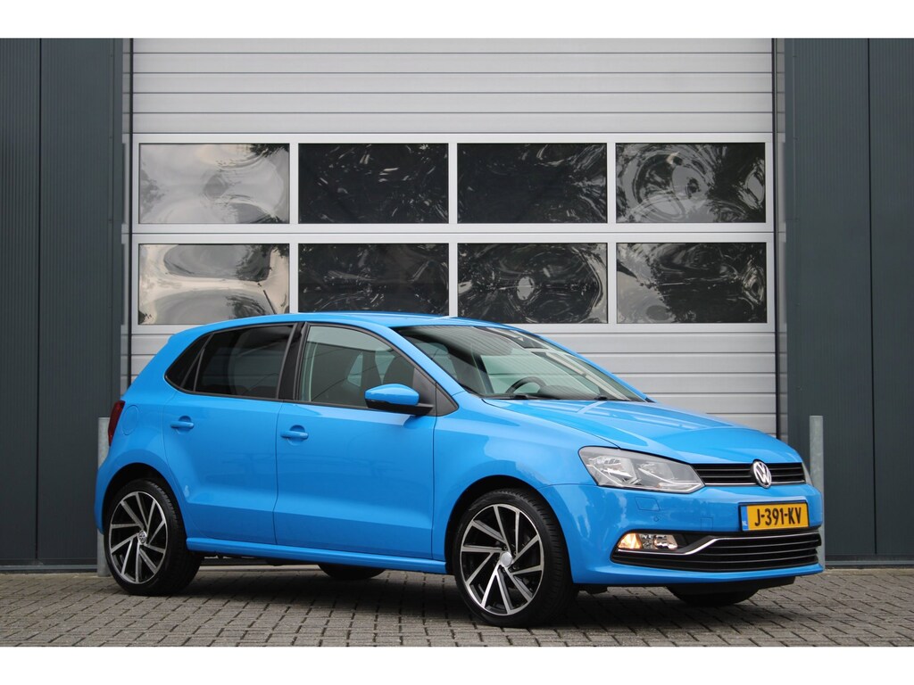 Volkswagen Polo 1.0 First Edition 5-Deurs Clima/Cruise/Stoelverwarming/PDCv+a/RadioCD.AUX/Elek.Ramen/17"LM/Goedonderhoud/APK4-2027