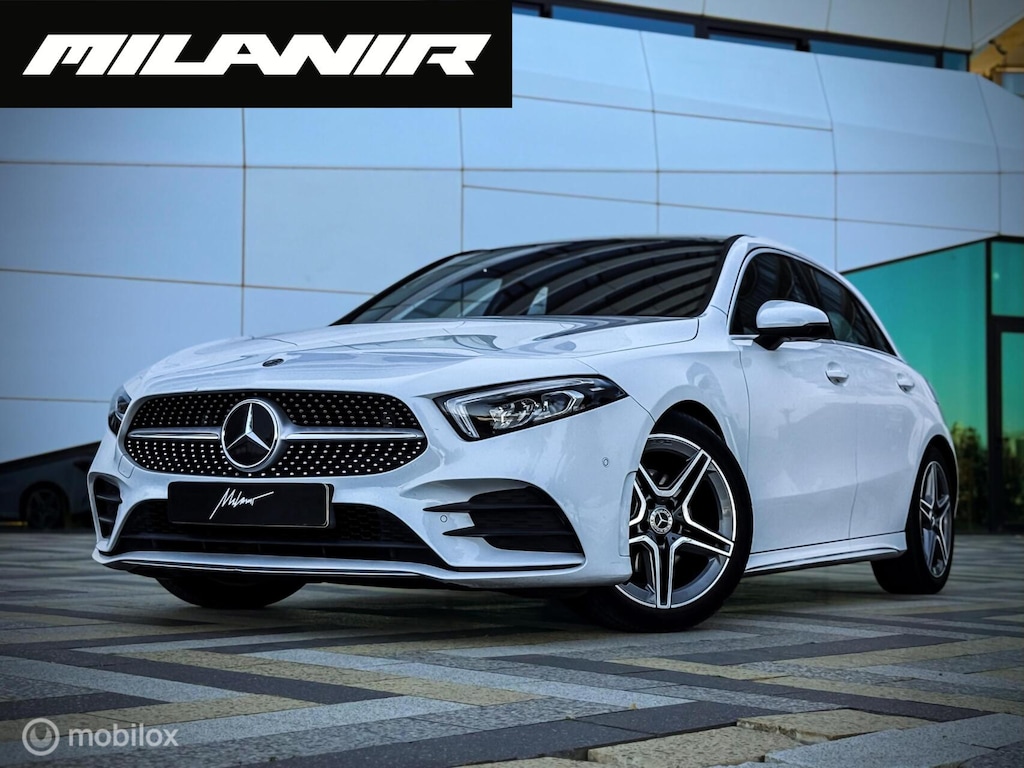 Mercedes-Benz A-klasse 200 AMG Line |Pano |Led |Stoelverwarming