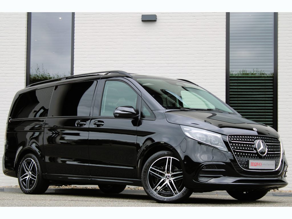 Mercedes-Benz V-klasse 300d / AMG / DC / 4-Matic / Luchtvering / Pano / Burmester / Vol Opties / NIEUWSTAAT.