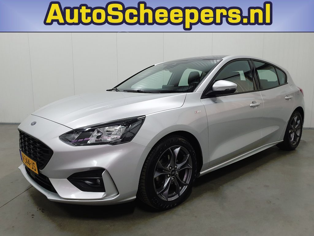 Ford Focus 1.0 EcoBoost Hybrid ST Line Business PANO/NAVI/CRUISE/AIRCO/LMV .