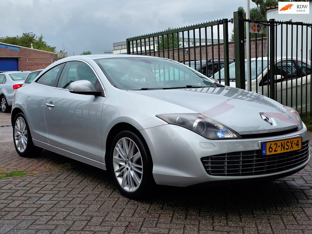 Renault Laguna Coupé 2.0 16V T GT 1e eigenaar leerbekeleding stoelverwarming navigatie trekhaak cruis control