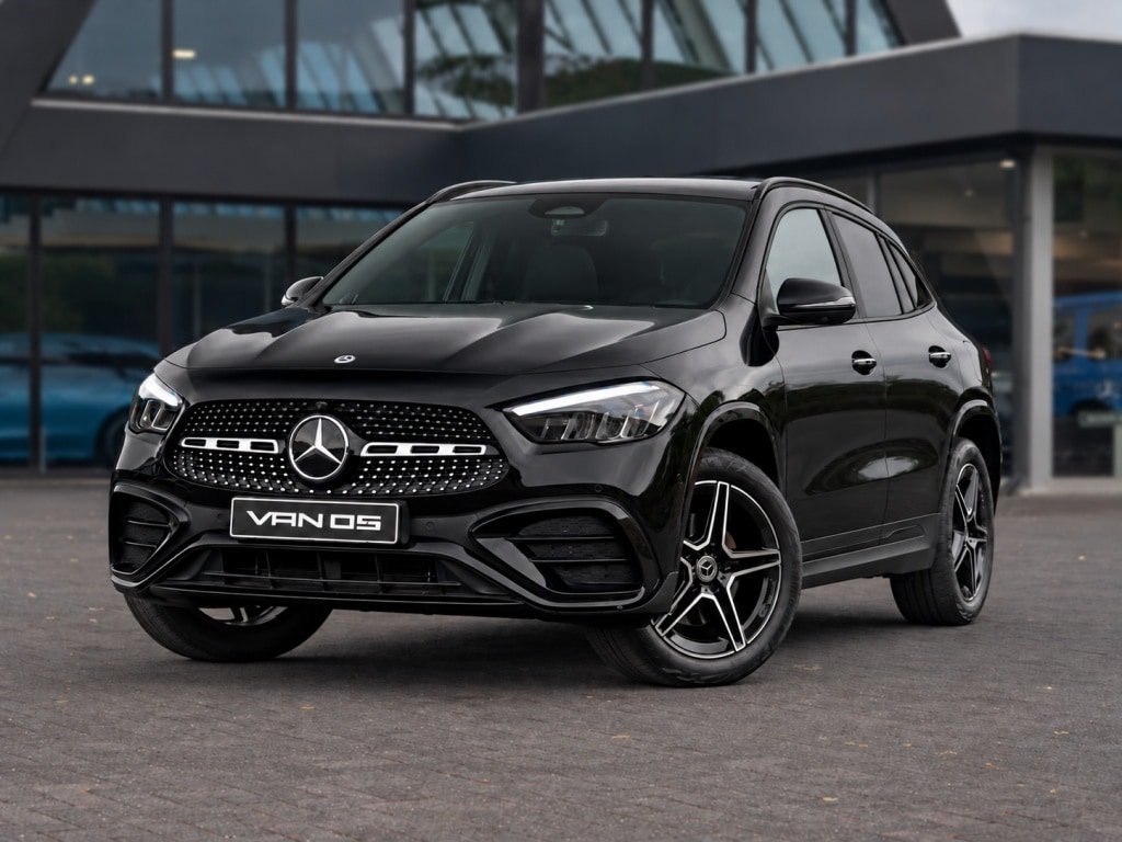 Mercedes-Benz GLA GLA 250e AMG Line | Pano | Burmester | Trekhaak | Memory