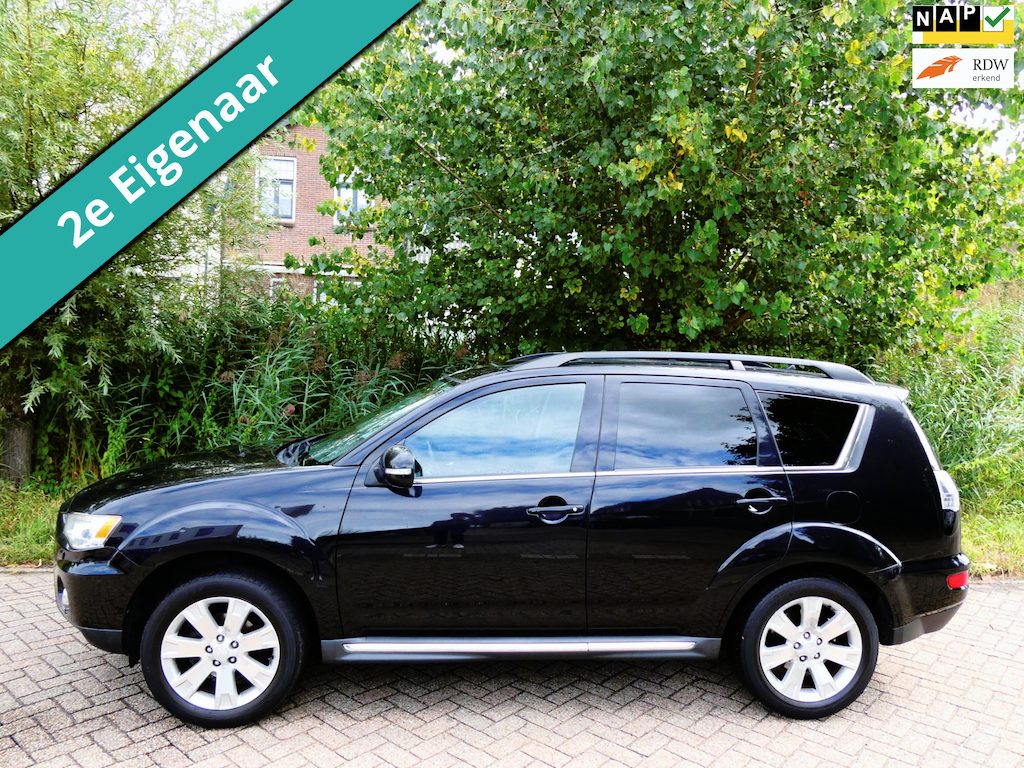 Mitsubishi Outlander 2.0i 147pk Automaat 2e eig. Leder Schuifdak Trekhaak