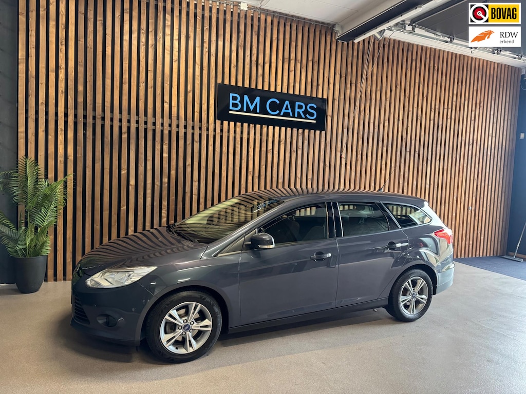Ford Focus Wagon 1.0 EcoBoost Edition Plus Clima, Navigatie,Pdc