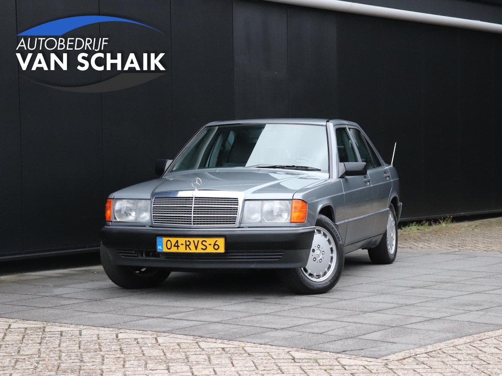 Mercedes-Benz 190-Serie 2.6 E | AUT. | SCHUIFDAK | TREKHAAK | ELEK. RAMEN |