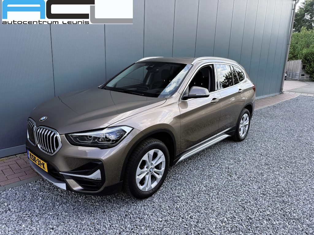 BMW X1 sDrive20i Automaat High Executive