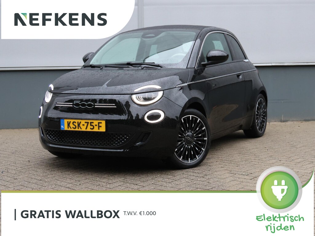 Fiat 500C La Prima 42 kWh | Navigatie | Apple Carplay/Android Auto | Camera | Verwarmde voorstoelen | Leder