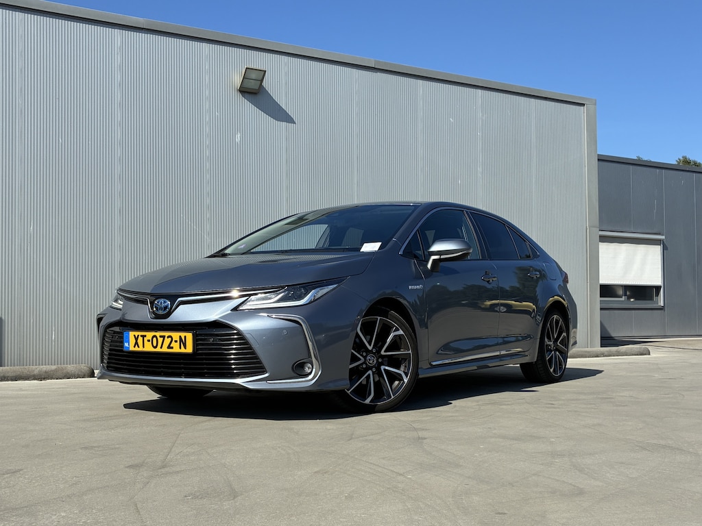 Toyota Corolla 1.8 Hybrid Executive Automaat | Trekhaak |