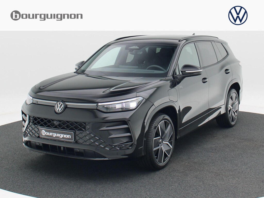 Volkswagen Tayron R-Line Edition 1.5 eHybrid 204 PK | Trekhaak | LED Matrix | HUD | Stoelmassage | 360 Camera | 20" LMV |