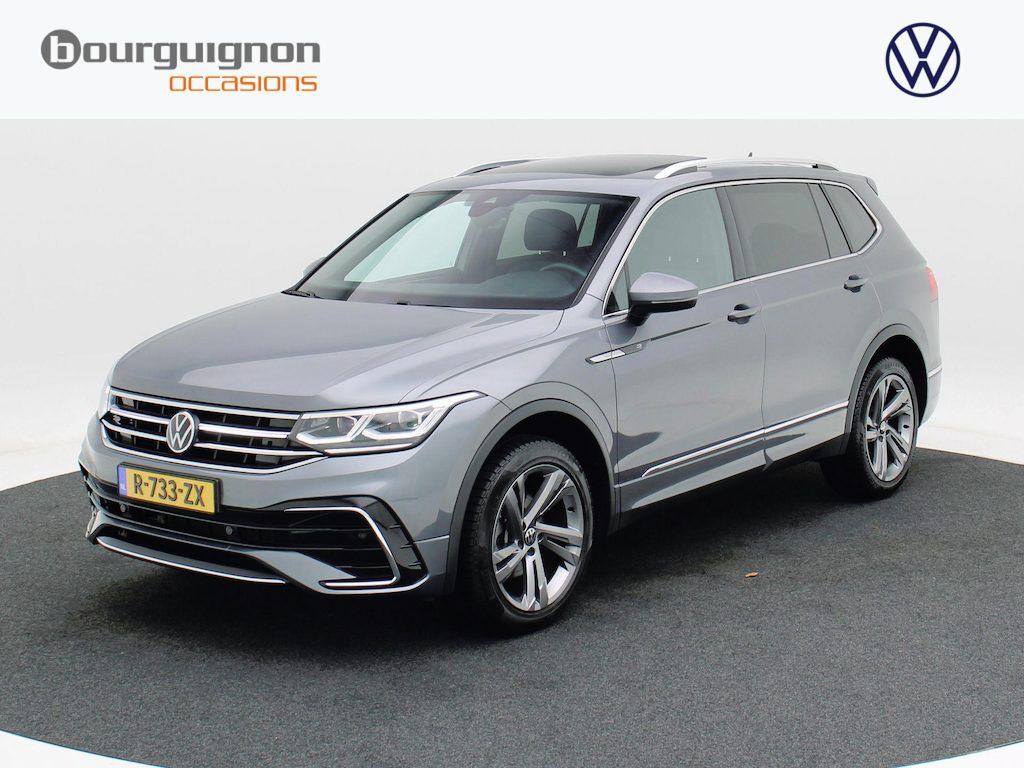 Volkswagen Tiguan Allspace 1.5 TSi 150 Pk Automaat R-Line Business+ 7 Pers | Panorama Dak | Stoel/Stuur Verwarming | Camera | Adaptive Cruise | Full LED | 19 Inch 84.135 Km !!