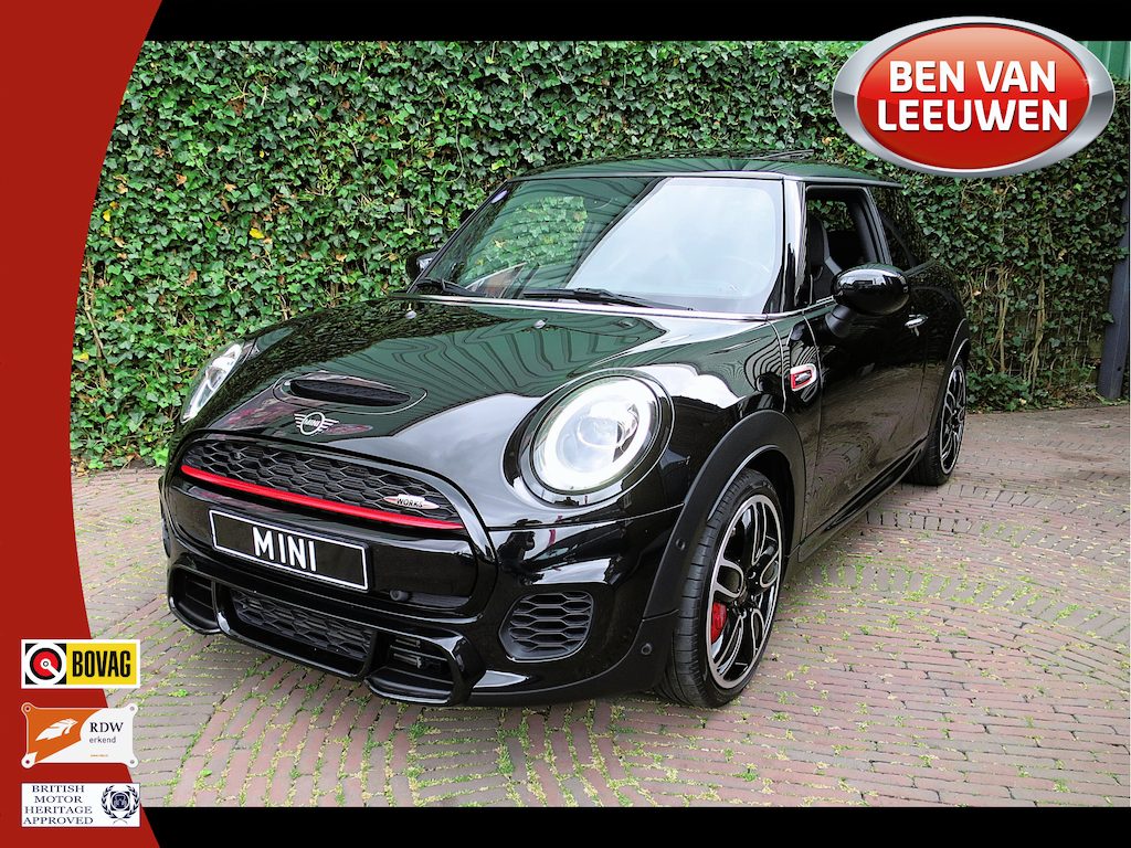 MINI John Cooper Works 2.0 Chili F56 LCI aut. NL-auto, Pano, DAB, A.camera, digitaal display, 18"
