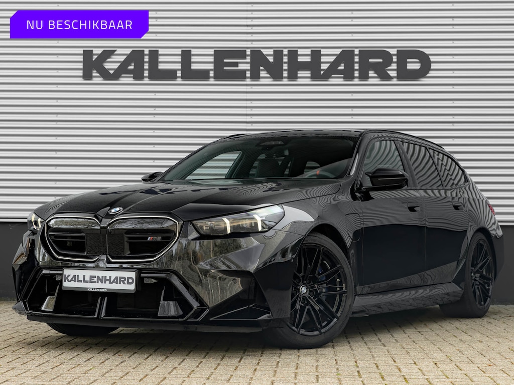 BMW M5 5-serie Touring - Pano - Trekhaak - Bowers & Wilkins