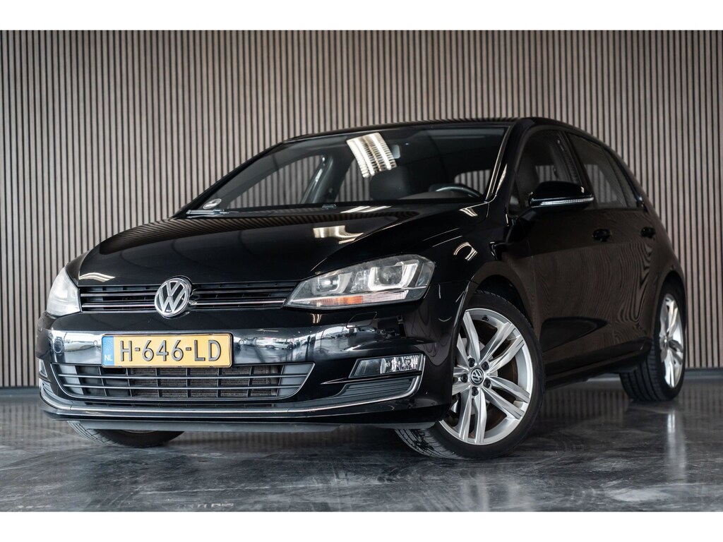 Volkswagen Golf 1.4 TSI R-LINE I DSG I KEYLESS