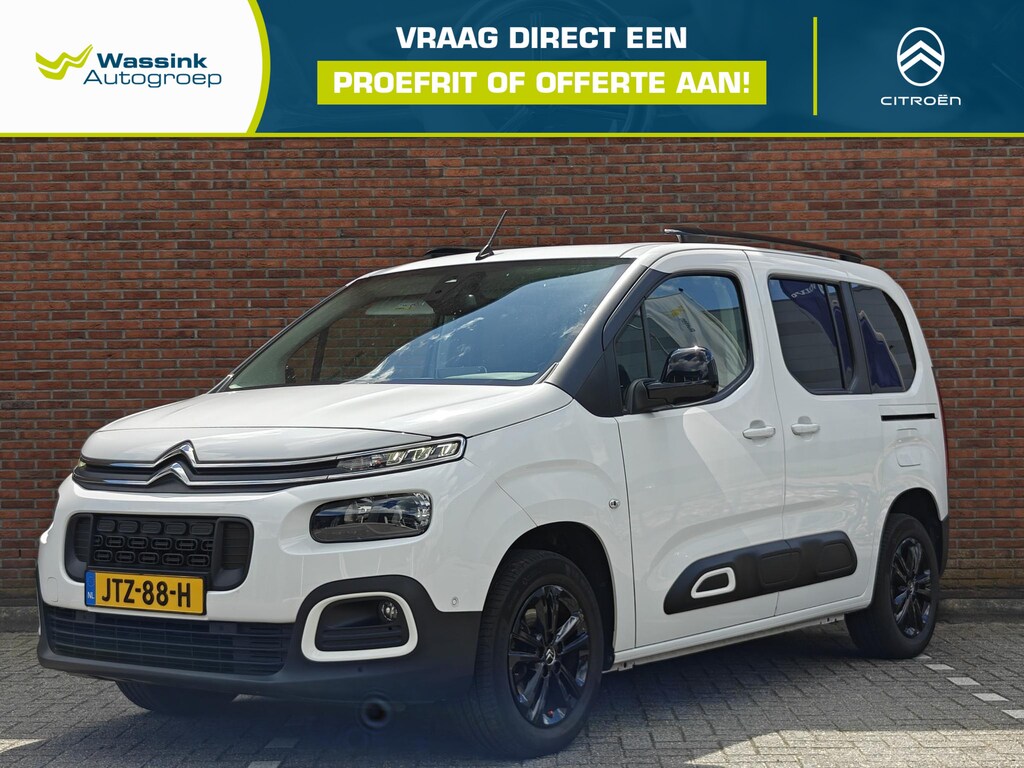 Citroën Berlingo 1.2 PureTech Feel | Automaat | Climate Control | Camera Achter | Sensoren Voor + Achter | Carplay | Android Auto | Panoramadak |