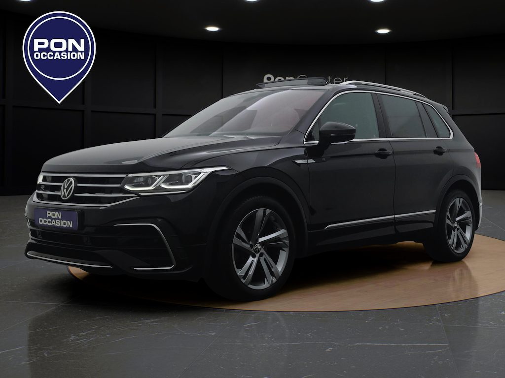 Volkswagen Tiguan 1.5 TSI R-Line Business+ | Pano dak | Trekhaak | Camera | Elek Achterklep | Stuur-/Stoelverwarming | 19" | IQ Light |