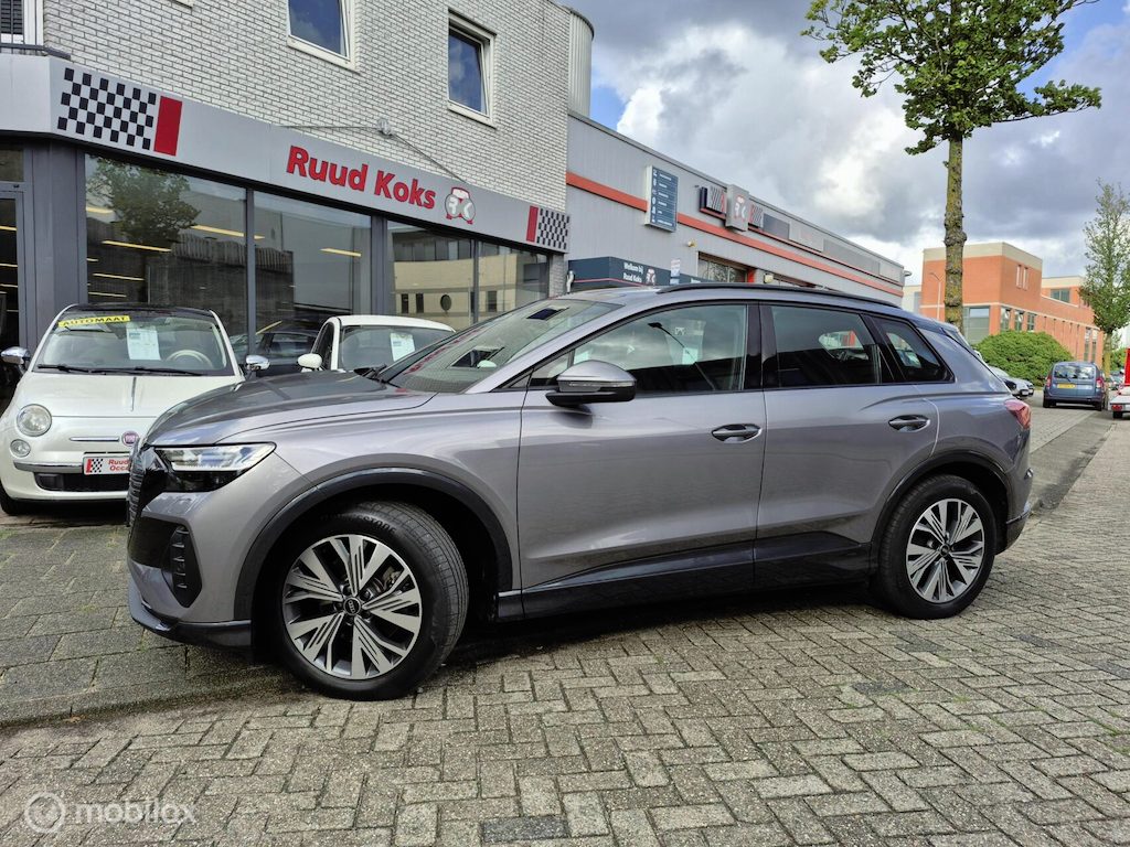Audi Q4 e-tron 35 LAUNCH EDITION ADVANCED 55 kWh • 1E EIGENAAR •