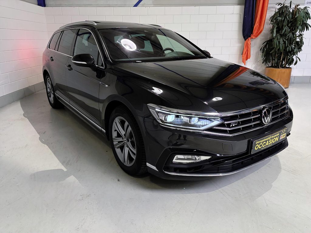 Volkswagen Passat Variant 1.5 TSI 150pk ACT Highline R-Line, Pano, Virtual