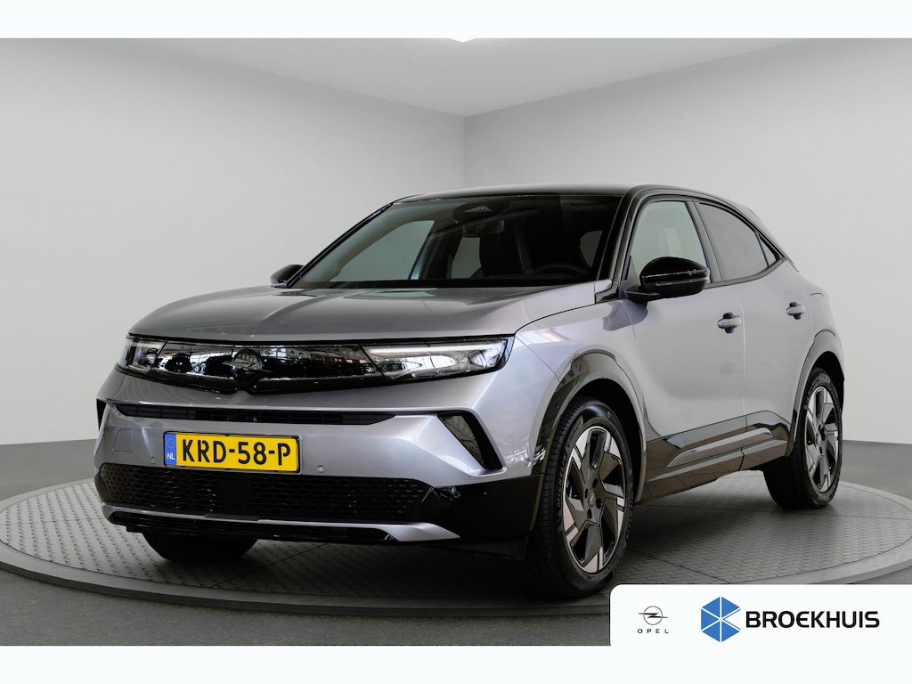 Opel Mokka-e Electric GS 54 kWh | SOH 97% | Navigatie | Camera | Adaptive Cruise | LED Matrix Koplampen | Apple Carplay & Android Auto |