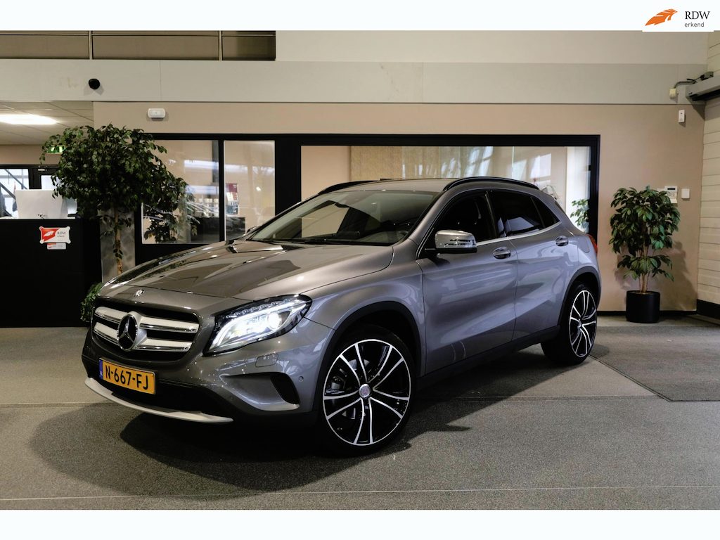 Mercedes-Benz GLA 250 4Matic DCT Led Cruise Leder Cam