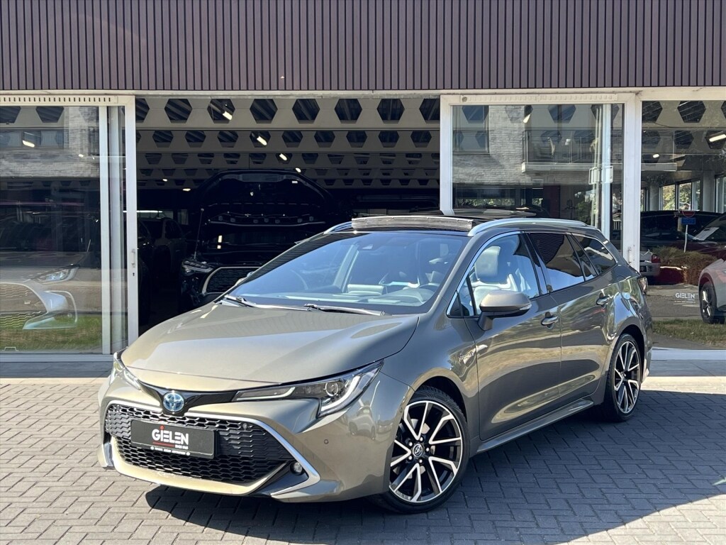 Toyota Corolla Touring Sports 2.0 Hybrid Premium | Trekhaak, Panoramadak, JBL, Matrix LED, 18 inch, Leer, Stoelverwarming