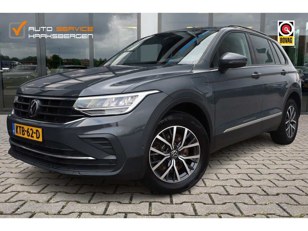 Volkswagen Tiguan 1.4 TSI eHybrid Life | ACC | Led | Winter Pakket |