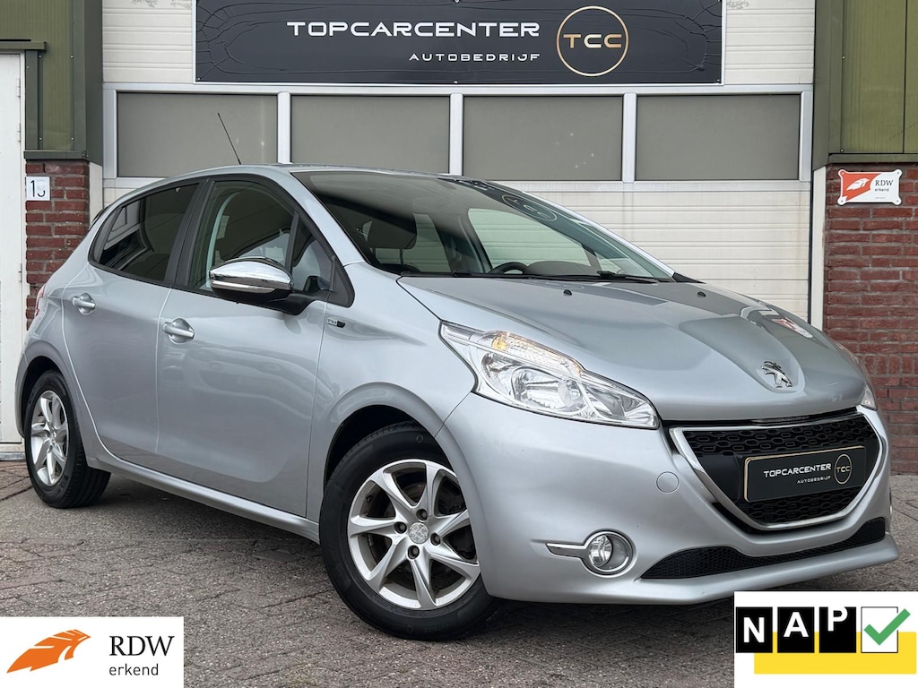 Peugeot 208 1.2 Style/AIRCO/AUT/PARKS/NAVI/CRUISE/APK/NAP
