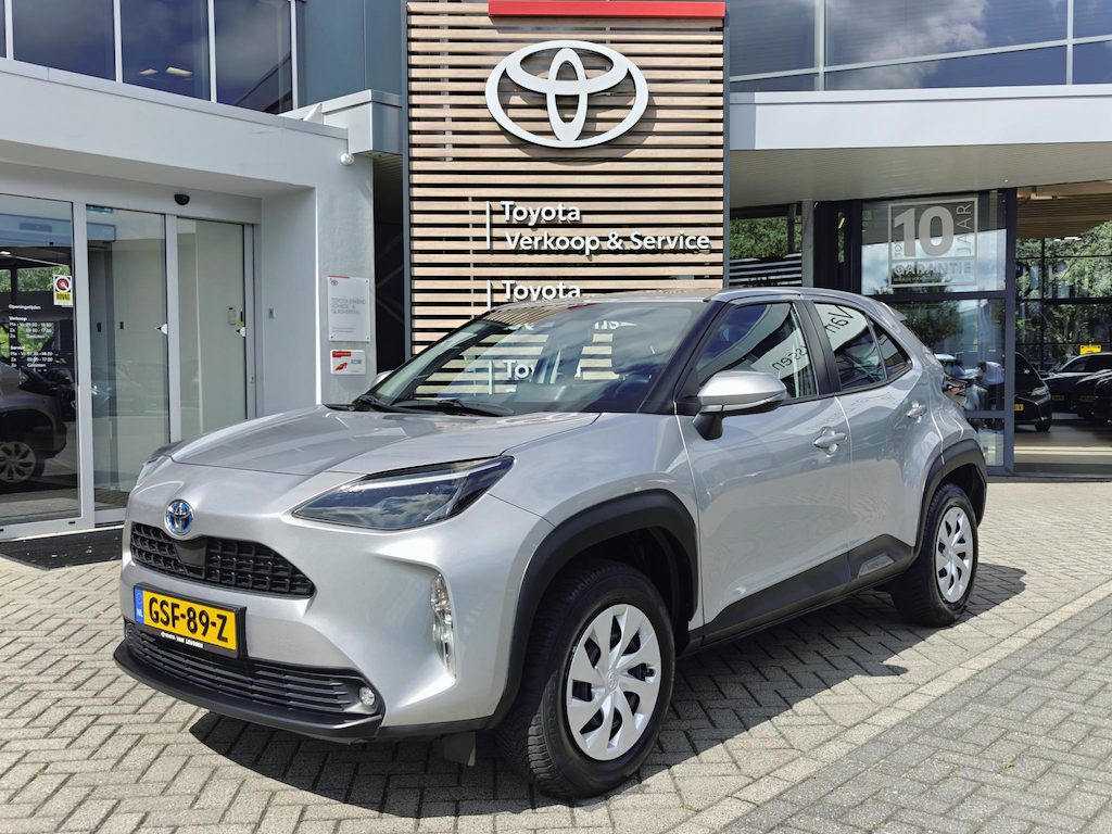 Toyota Yaris Cross 1.5 HYBRID ACTIVE TREKHAAK ALL-SEASON APPLE/ANDROID AD-CRUISE CAMERA DAB GROOTLICHT-ASSISTENT EL-INKLP SPIEGELS