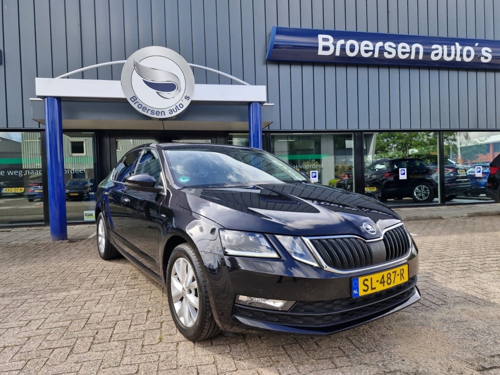 Skoda Octavia 1.0 TSI Ambition Business | 116PK | Navigatie | Camera | Cruise Control |