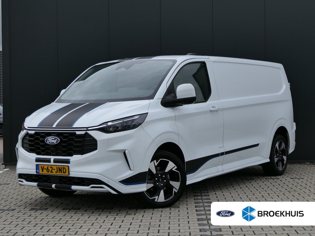 Ford Transit Custom 300 2.0 TDCI 170pk L2H1 Sport | Trekhaak | Camera | Betonplex | Navigatie | Stoelverwarming | Verwarmde Voorruit | 19 Inch