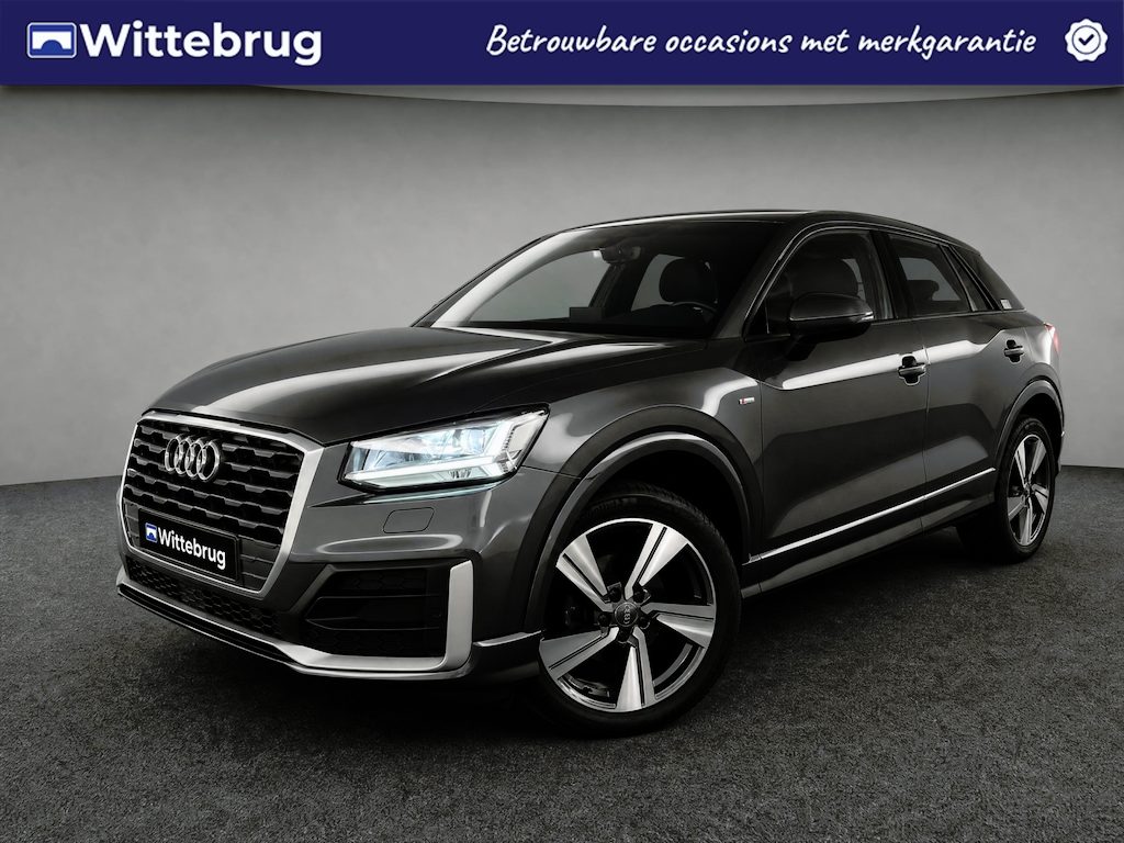 Audi Q2 35 TFSI CoD Sport S line Edition / S-Line Exterieur + S-Line Leder Interieur / Panoramadak / Achteruitrijcamera / Stoelverwarming / Keyless Entry / **