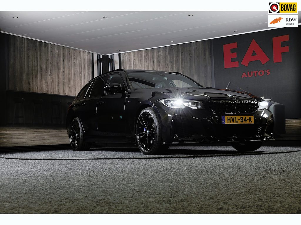 BMW 3-Serie Touring M340i xDrive Business Edition Plus / AUT / HK / Acc / Lane Assist / Dode Hoek / Open Pano / Led / Pdc / 19 Inc
